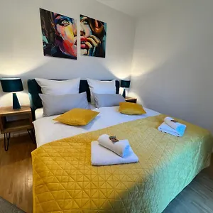 apt-modernes-mit-balkon-und-parkplatz-zentrum.hannover-hotel.net/